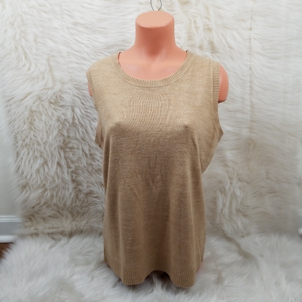 Designers original SLEEVELESS SWEATER size xlarge